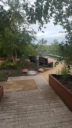 Photo by Lynsey Harvey